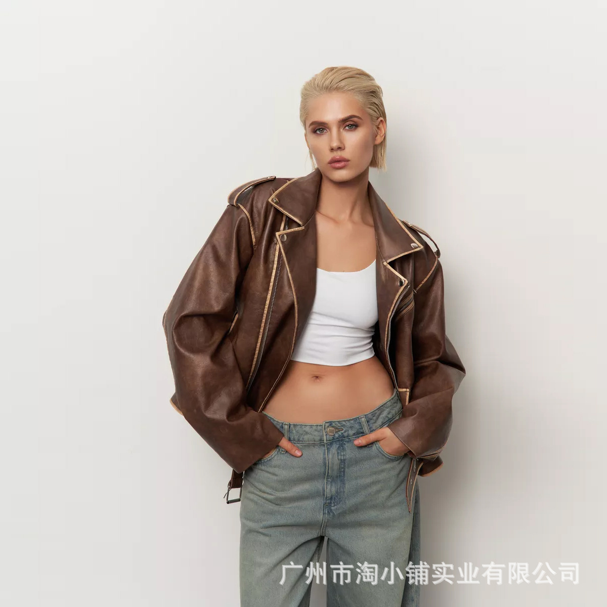 2 Europe and the United States new foreign trade fashion long sleeve umbilical leather wholesale women's hot girl street trend