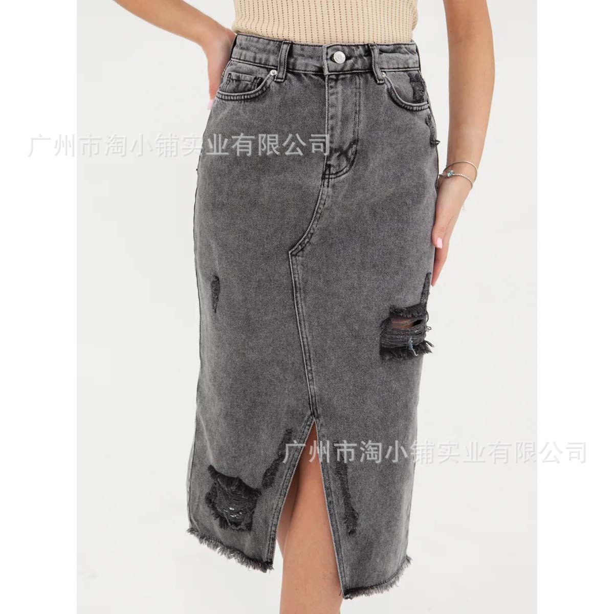 Trendy 2025 Summer New High-Waisted Denim Skirt with Raw Edges, Distressed Washed Slit and Hip-Covering Women's Skirt