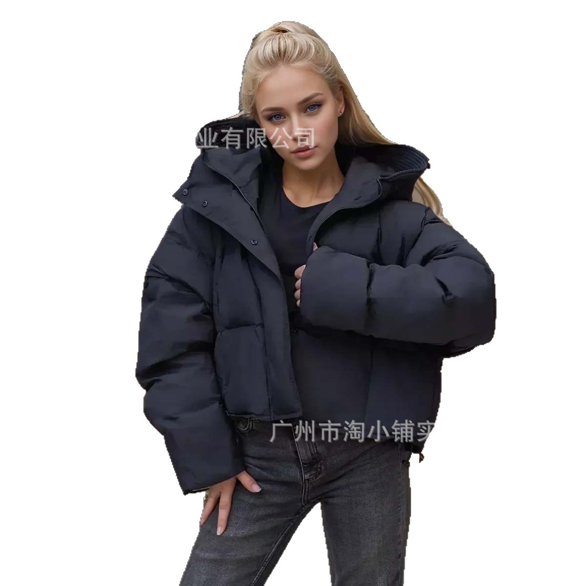 连帽棉服