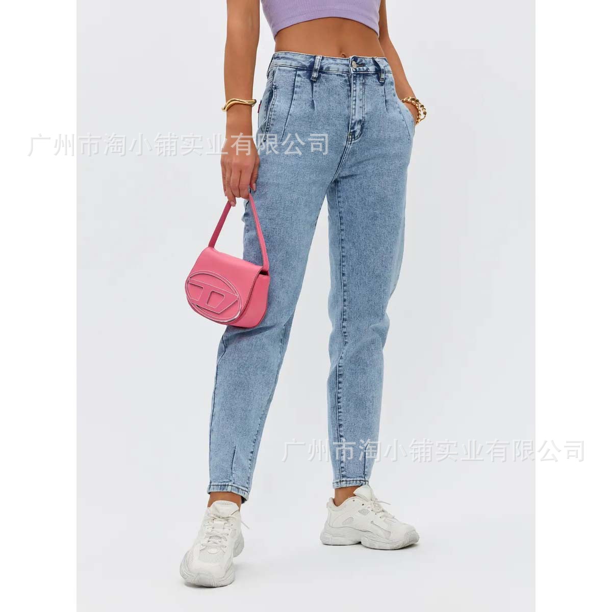 Loose Waist Tight Pocket Loose Waist