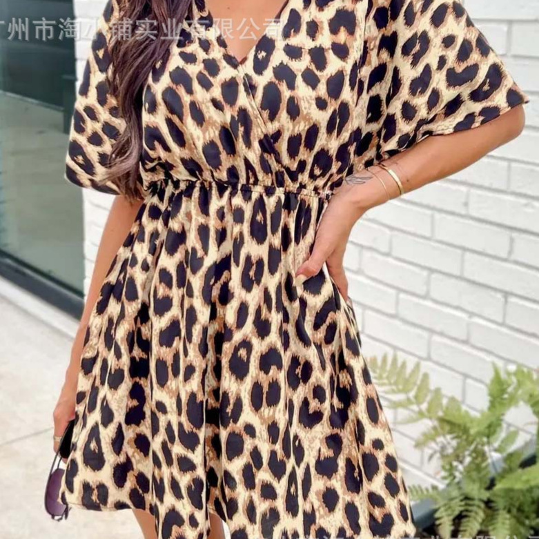 2025 European and American High-grade Sexy Women's Tight Waist Slim-fit Non-elastic Elegant Style Chest Cross Leopard Bat Sleeve dress