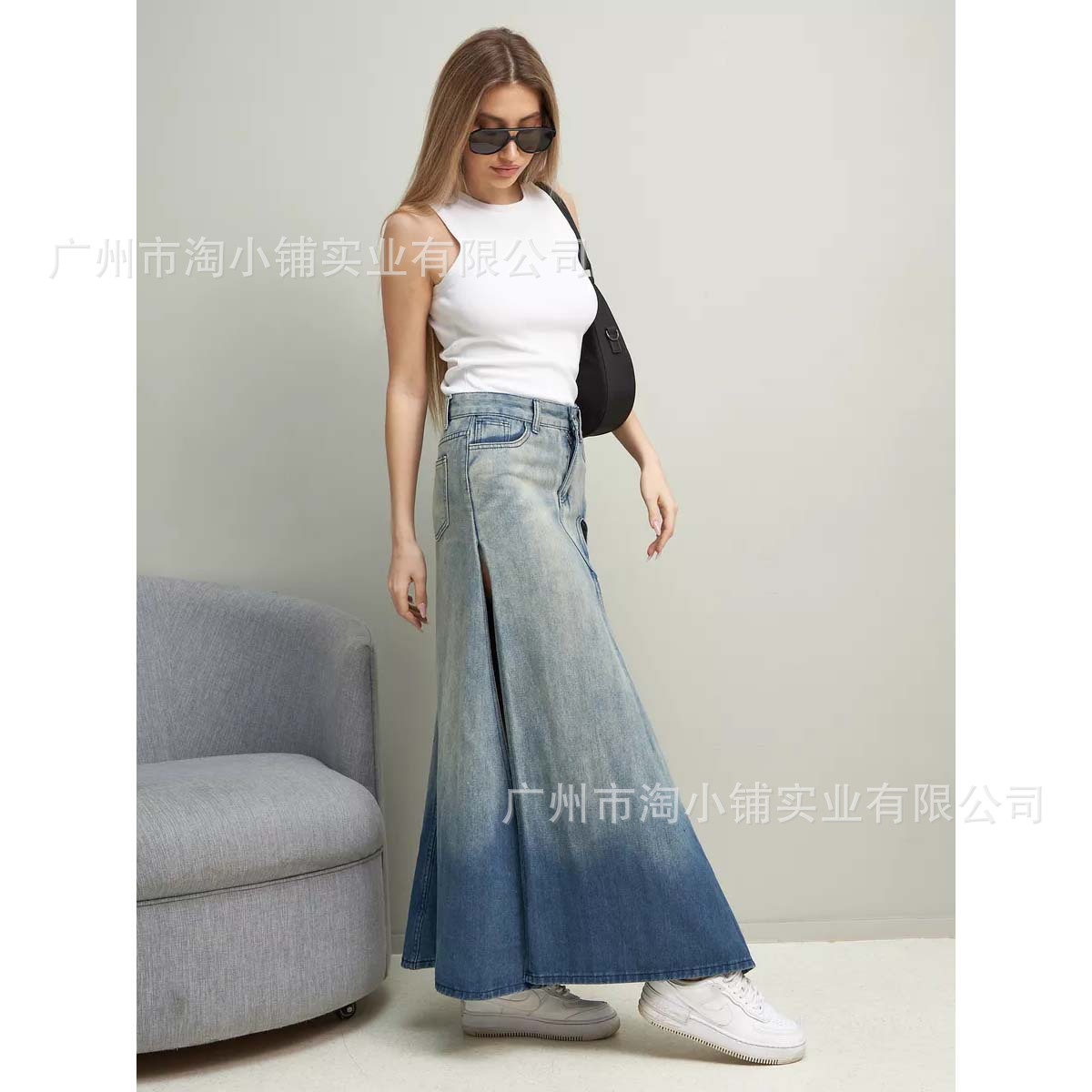 2025 New Summer Style Gradient Color Slit Long Skirt Women's Design Niche Sexy Loose Umbrella Skirt Trendy